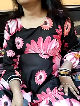 Diya 143 online show from 02.26.25