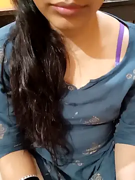 Diya 143 online show from 03.17.25