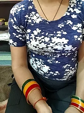 Diya 143 online show from 04.16.26