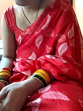 Snapshot of Diya_143 chatting on 06.26.26 Diya 143 online show from 06.26.26