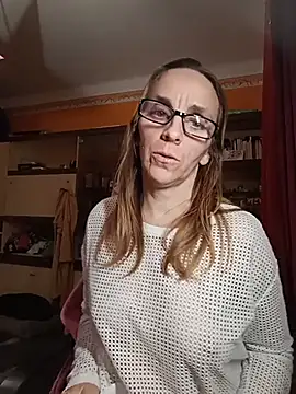 Dettybitch40 online show from 11.19.25