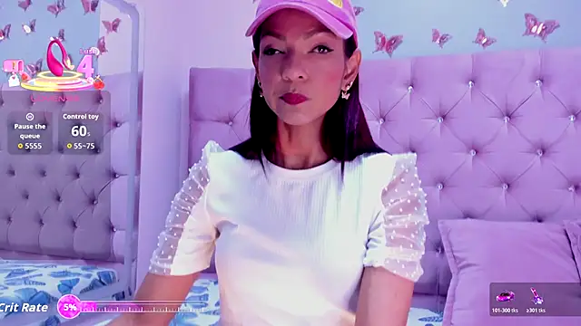 HannaPetit online show from 12.05.25