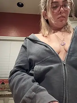 nativepumpkin95 online show from 01.28.25