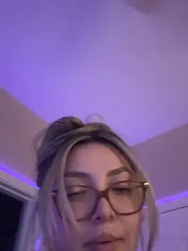 nativepumpkin95 online show from 02.16.25