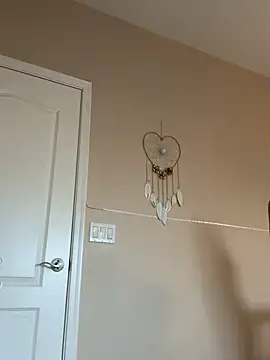 nativepumpkin95 online show from 03.17.25