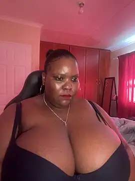 Snapshot of Michyboldy chatting on 03.02.26 Michyboldy online show from 03.02.26