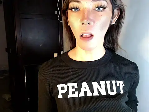 Snapshot of perly_169 chatting on 02.07.25 perly 169 online show from 02.07.25