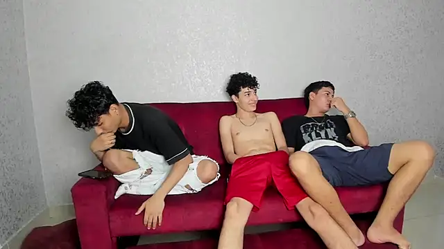 pelusos mens online show from 01.08.25