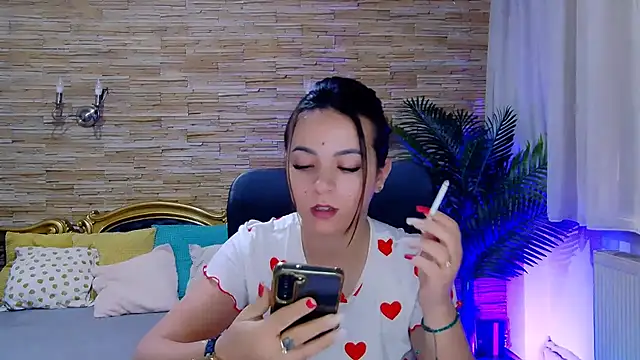 PlayfulElla online show from 02.21.25