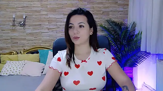 PlayfulElla online show from 02.26.25