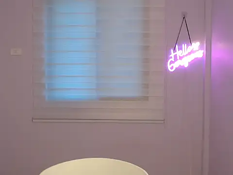 Miss Ivanawolf online show from 02.19.25