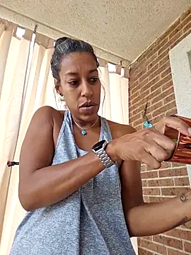 Goldenlace online show from 09.20.25