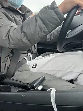 1714914111 online show from 12.15.25