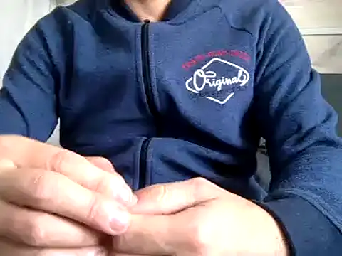 curioushetero online show from 12.09.24