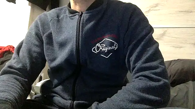 curioushetero online show from 02.17.25