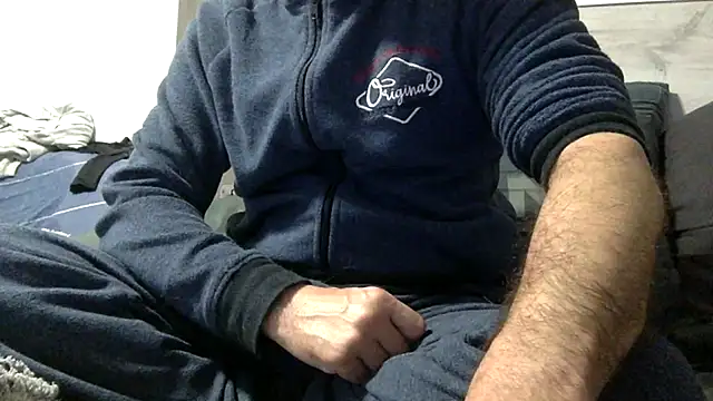 curioushetero online show from 03.06.25