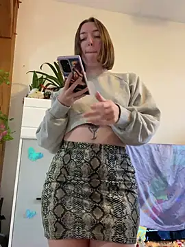 Daisy Michto Officiel online show from 12.12.24