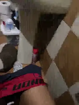 Snapshot of stuard-19 chatting on 10.06.25 stuard-19 online show from 10.06.25