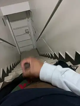 Snapshot of stuard-19 chatting on 10.12.25 stuard-19 online show from 10.12.25