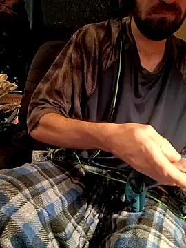 ShadowyTube online show from 01.14.25