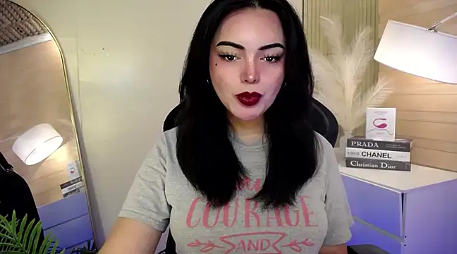 HotstuffCherrySummer online show from 12.07.24