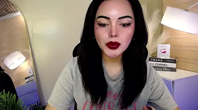 HotstuffCherrySummer online show from 12.07.24