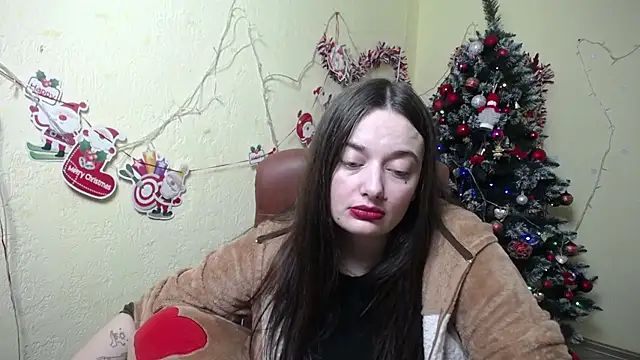 Snapshot of MilanaPrice chatting on 12.25.24 MilanaPrice online show from 12.25.24