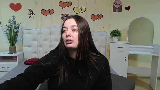 Snapshot of MilanaPrice chatting on 02.10.25 MilanaPrice online show from 02.10.25