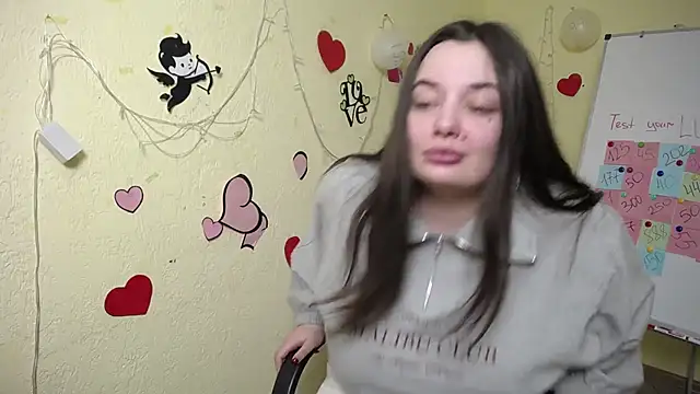 Snapshot of MilanaPrice chatting on 02.20.25 MilanaPrice online show from 02.20.25