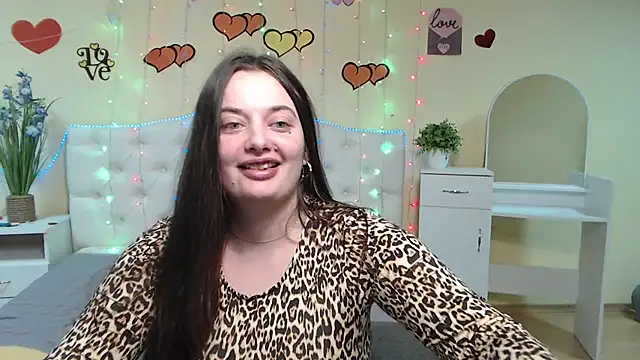 Snapshot of MilanaPrice chatting on 03.12.25 MilanaPrice online show from 03.12.25