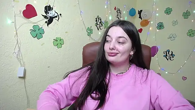 Snapshot of MilanaPrice chatting on 03.16.25 MilanaPrice online show from 03.16.25