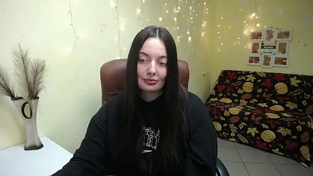 MilanaPrice online show from 11.11.25