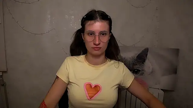 Snapshot of MaryEm976 chatting on 07.05.26 MaryEm976 online show from 07.05.26