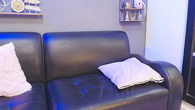 kateadams1 online show from 03.07.25