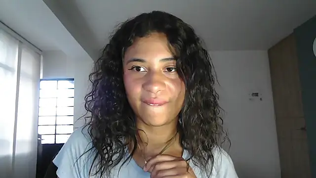 dark enchantress  online show from 10.22.25