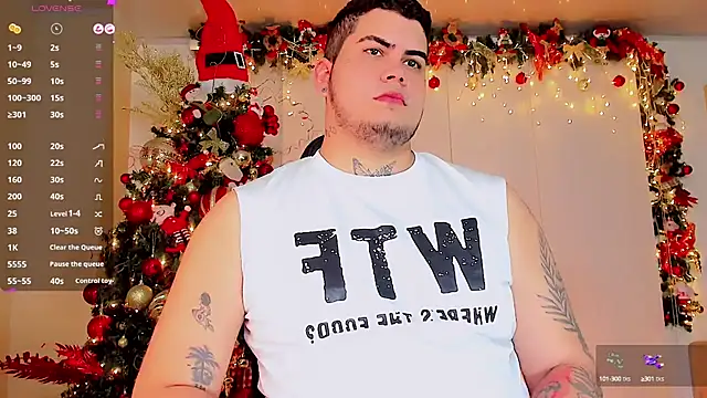 Snapshot of Thomas_chubbyxhot chatting on 12.13.24 Thomas chubbyxhot online show from 12.13.24