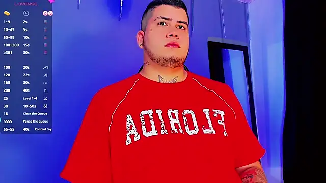 Snapshot of Thomas_chubbyxhot chatting on 12.26.24 Thomas chubbyxhot online show from 12.26.24