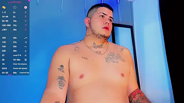 Snapshot of Thomas_chubbyxhot chatting on 12.28.24 Thomas chubbyxhot online show from 12.28.24