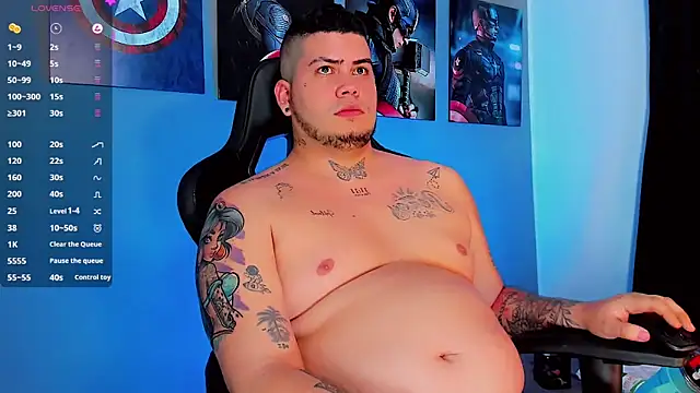 Snapshot of Thomas_chubbyxhot chatting on 01.26.25 Thomas chubbyxhot online show from 01.26.25