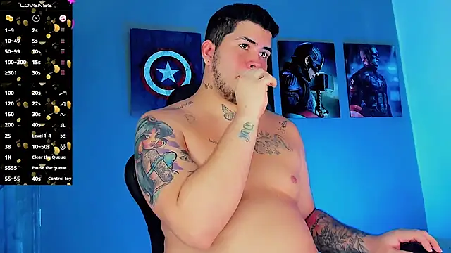 Snapshot of Thomas_chubbyxhot chatting on 03.08.25 Thomas chubbyxhot online show from 03.08.25