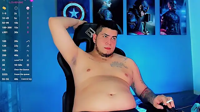Snapshot of Thomas_chubbyxhot chatting on 03.20.25 Thomas chubbyxhot online show from 03.20.25