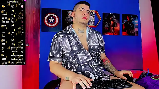 Snapshot of Thomas_chubbyxhot chatting on 09.18.25 Thomas chubbyxhot online show from 09.18.25