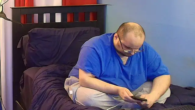 Snapshot of lefty15242 chatting on 02.01.25 lefty15242 online show from 02.01.25