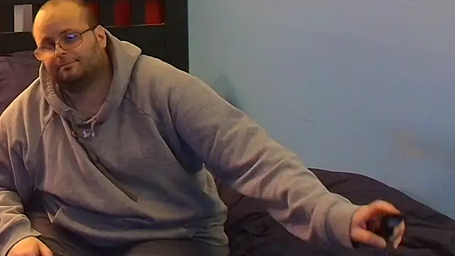 Snapshot of lefty15242 chatting on 02.04.25 lefty15242 online show from 02.04.25