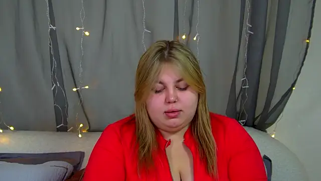 LillianKim online show from 11.13.25