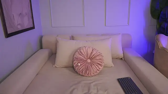 Lauraxx69 online show from 01.27.25