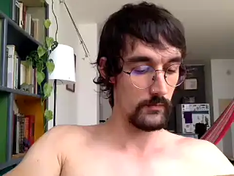 Snapshot of fazzbinderr chatting on 12.15.24 fazzbinderr online show from 12.15.24