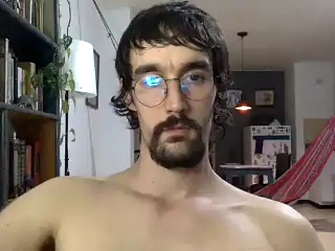 Snapshot of fazzbinderr chatting on 01.08.25 fazzbinderr online show from 01.08.25