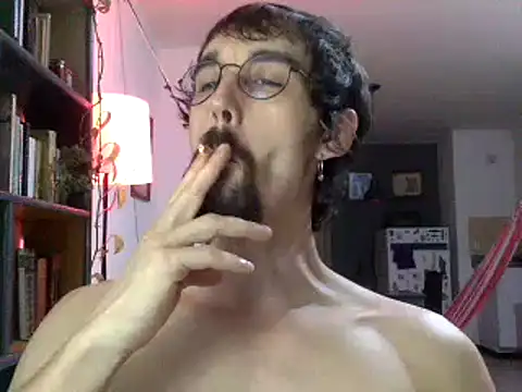 Snapshot of fazzbinderr chatting on 03.10.25 fazzbinderr online show from 03.10.25