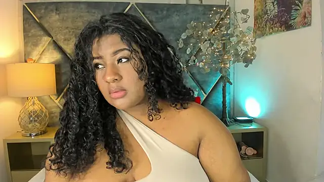 DannaFalco25 online show from 02.11.25